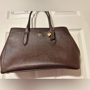 BNWT Coach Bailey Oxblood w Dustbag